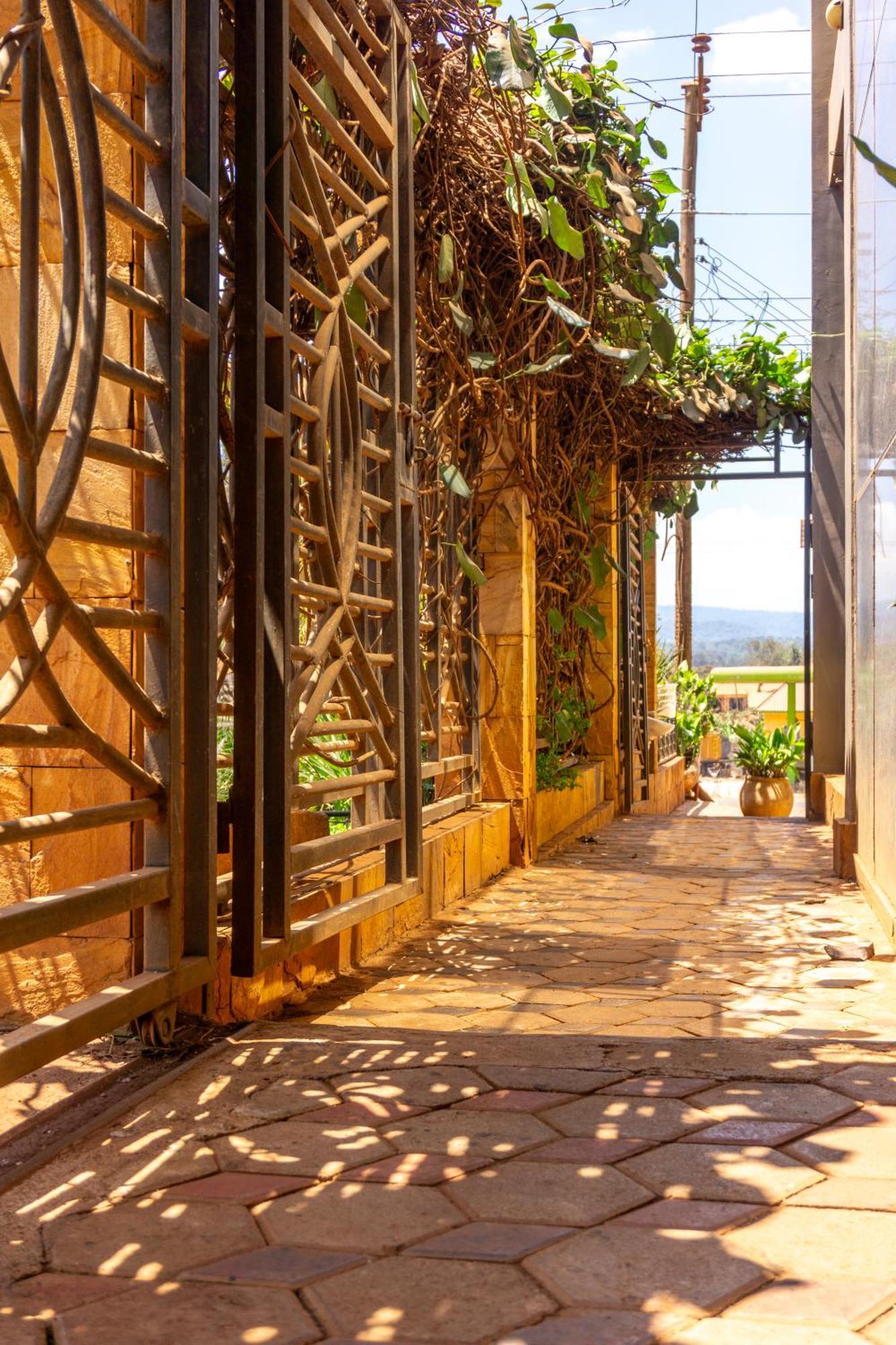 Lilac Elevate Inn Huyện Huyện Karatu Ngoại thất bức ảnh